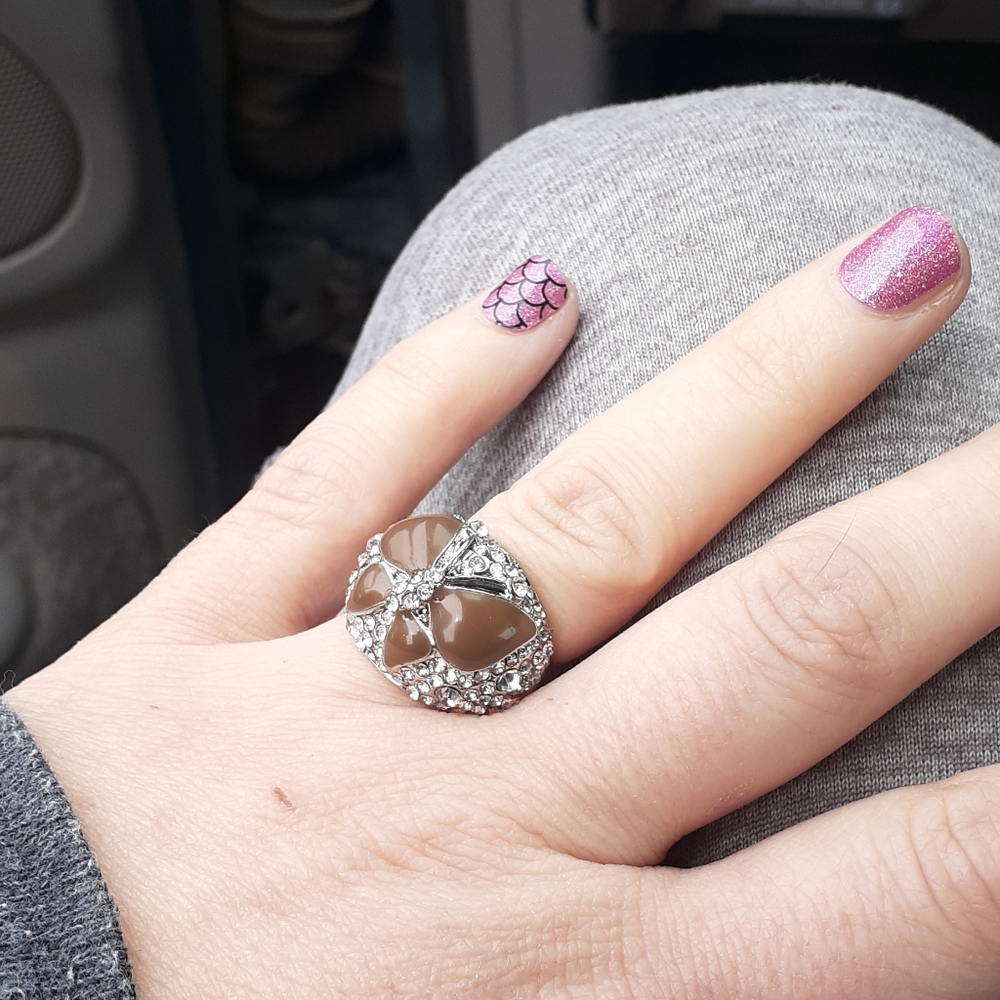 ring - Picture 2 of 3